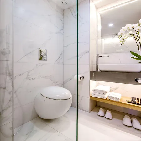 호텔 Lebay 라르나카