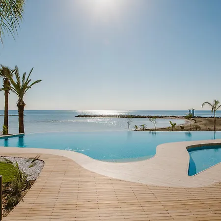 Lebay Otel