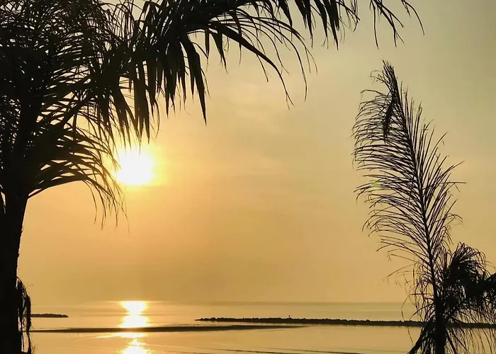 Szálloda Lebay Lárnaka